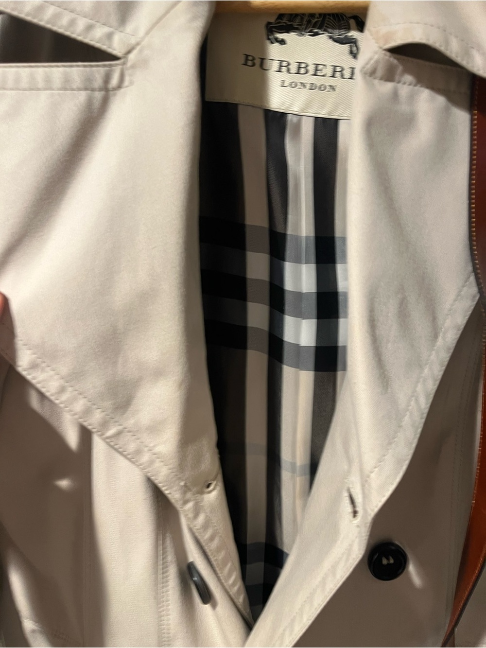Burberry Beige Double-Breasted Trench with Brown leather Belt with tags SZ 14R - Picture 6 of 15